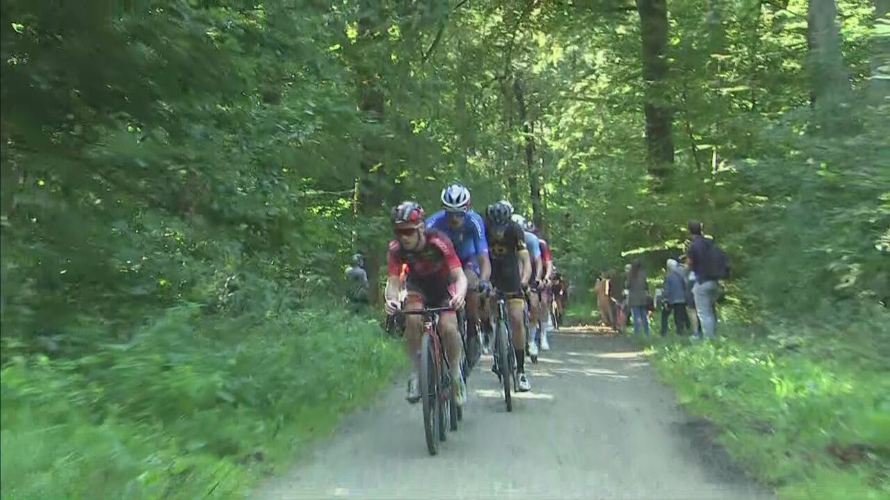 Thuisrijder Jasper Stuyven Wint 1e EK Gravel Na Stevige Solo Tiffany