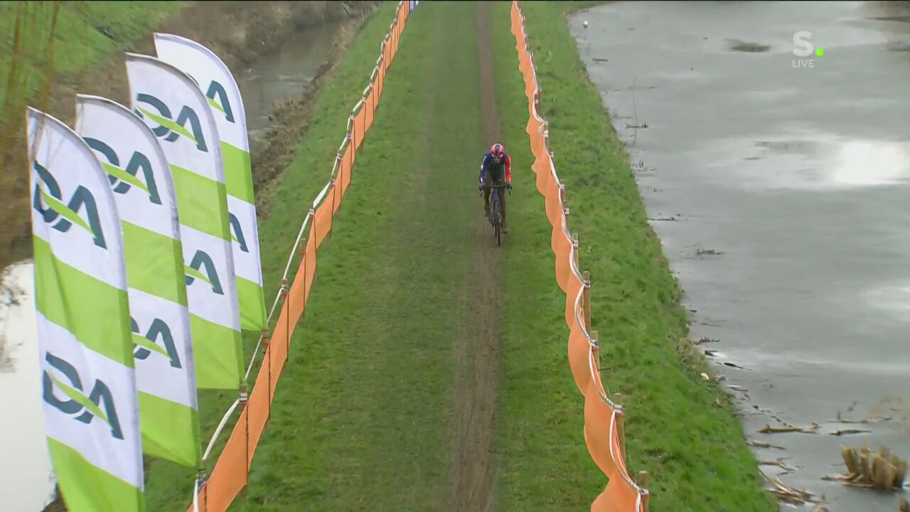 Profrenner Emiel Verstrynge Heer En Meester Bij De Beloften Sporza