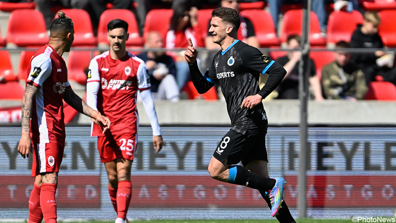 Action shot from the Club Brugge vs. Royal Antwerp match