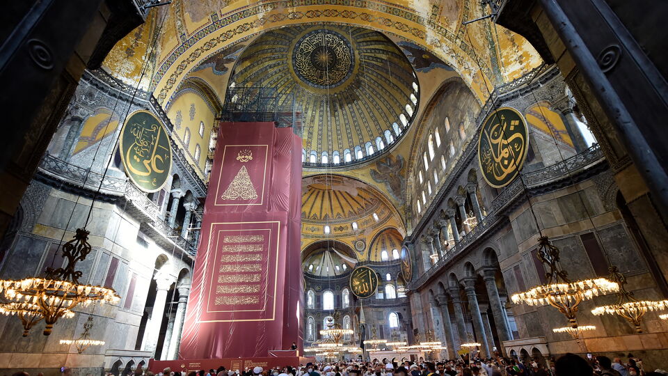 Hagia Sophia In Istanbul Bezoeken Kost Buitenlandse Toeristen Voortaan