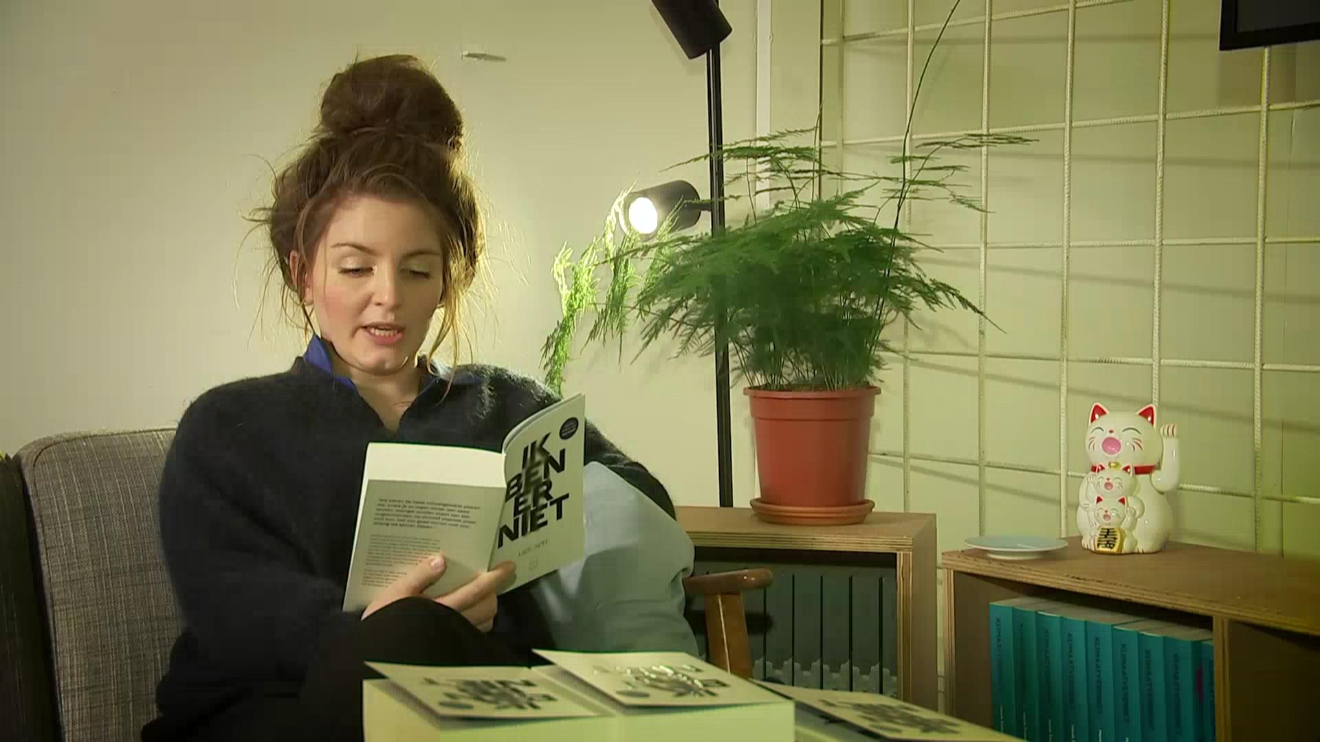 Lize Spit stelt tweede roman "Ik ben er niet" voor | VRT NWS: nieuws