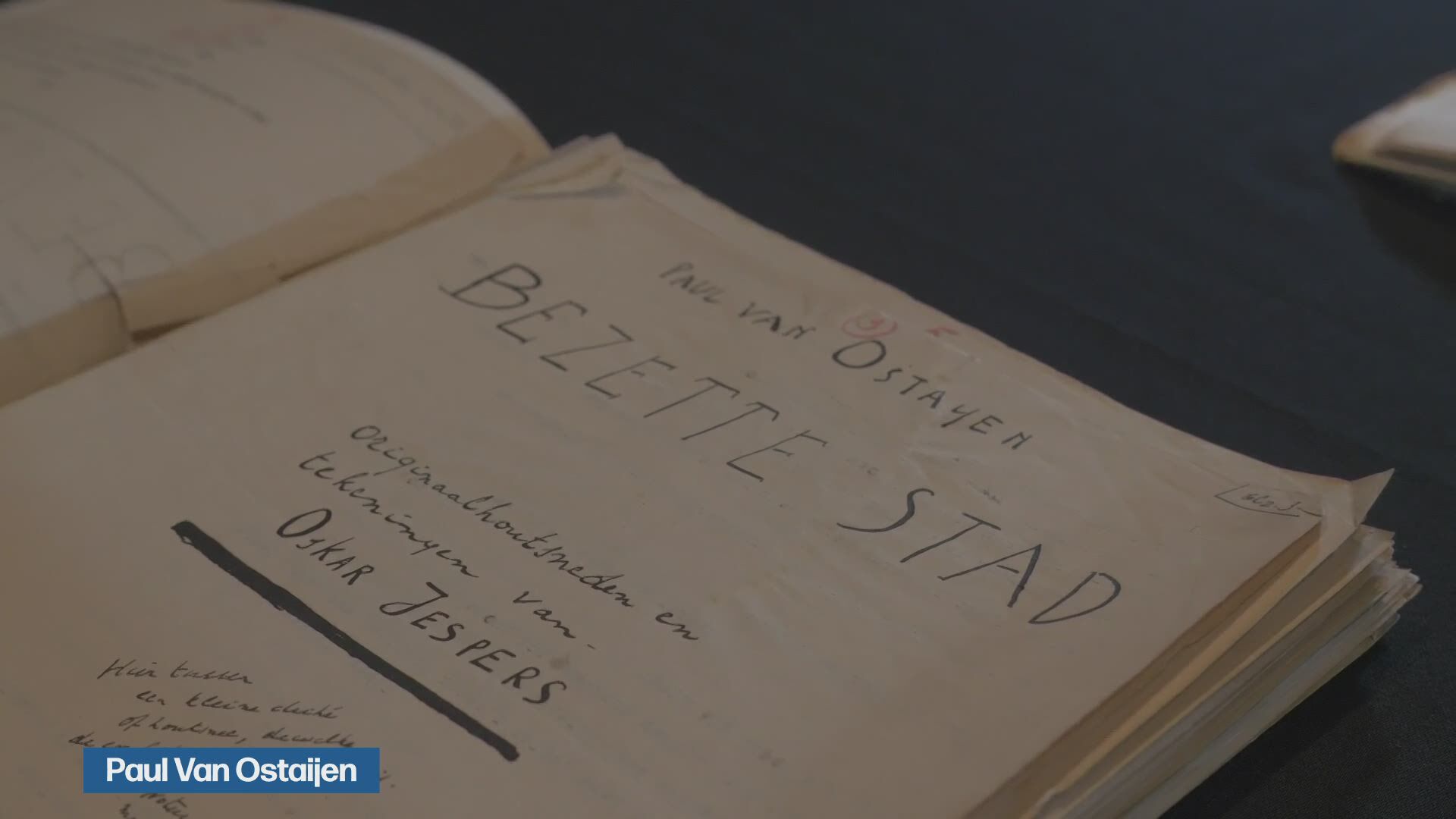 Handschrift "Bezette stad" van Paul van Ostaijen voor het eerst te zien