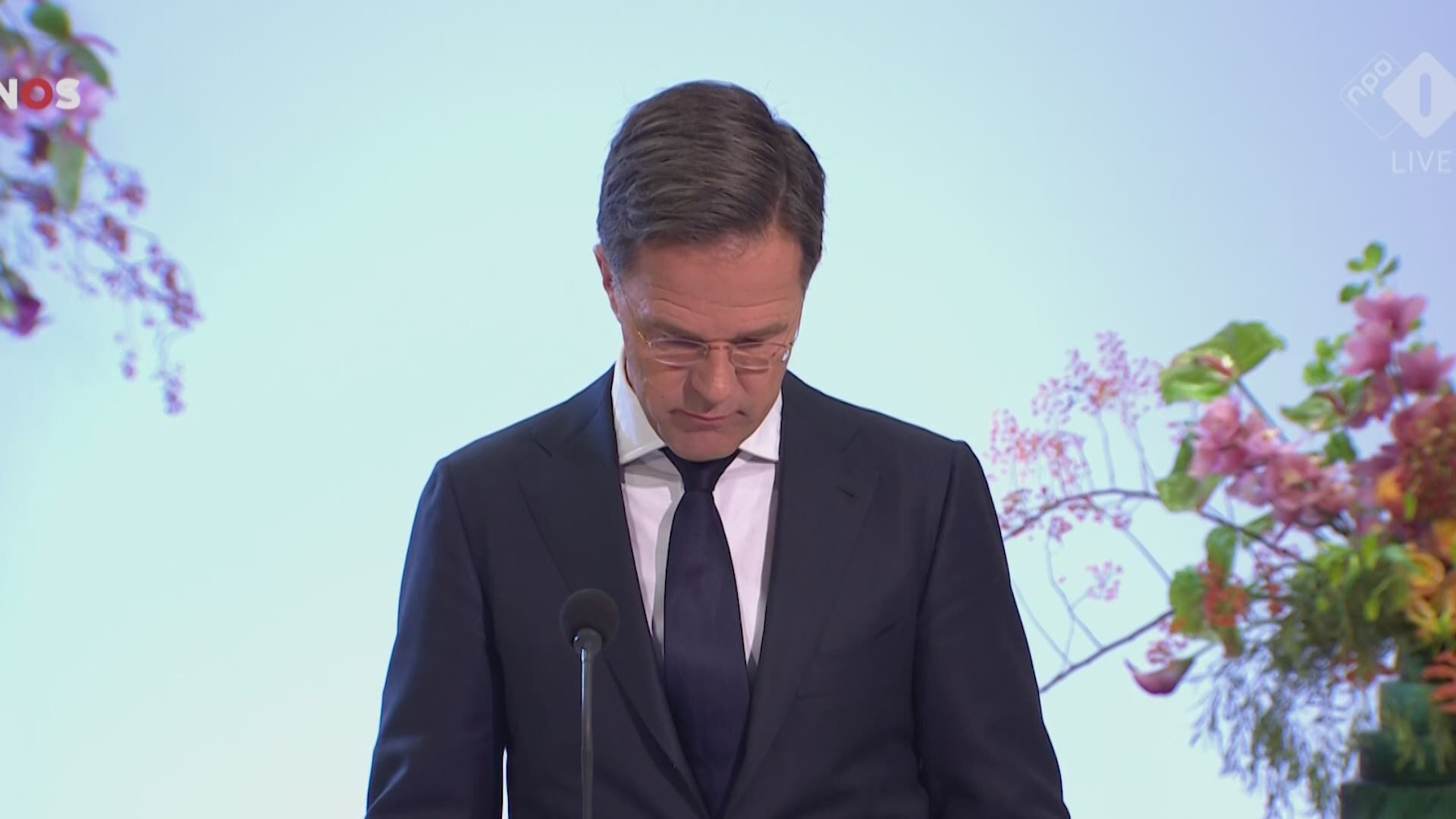 Nederlandse Premier Rutte Biedt Excuses Aan Voor Slavernijverleden ...