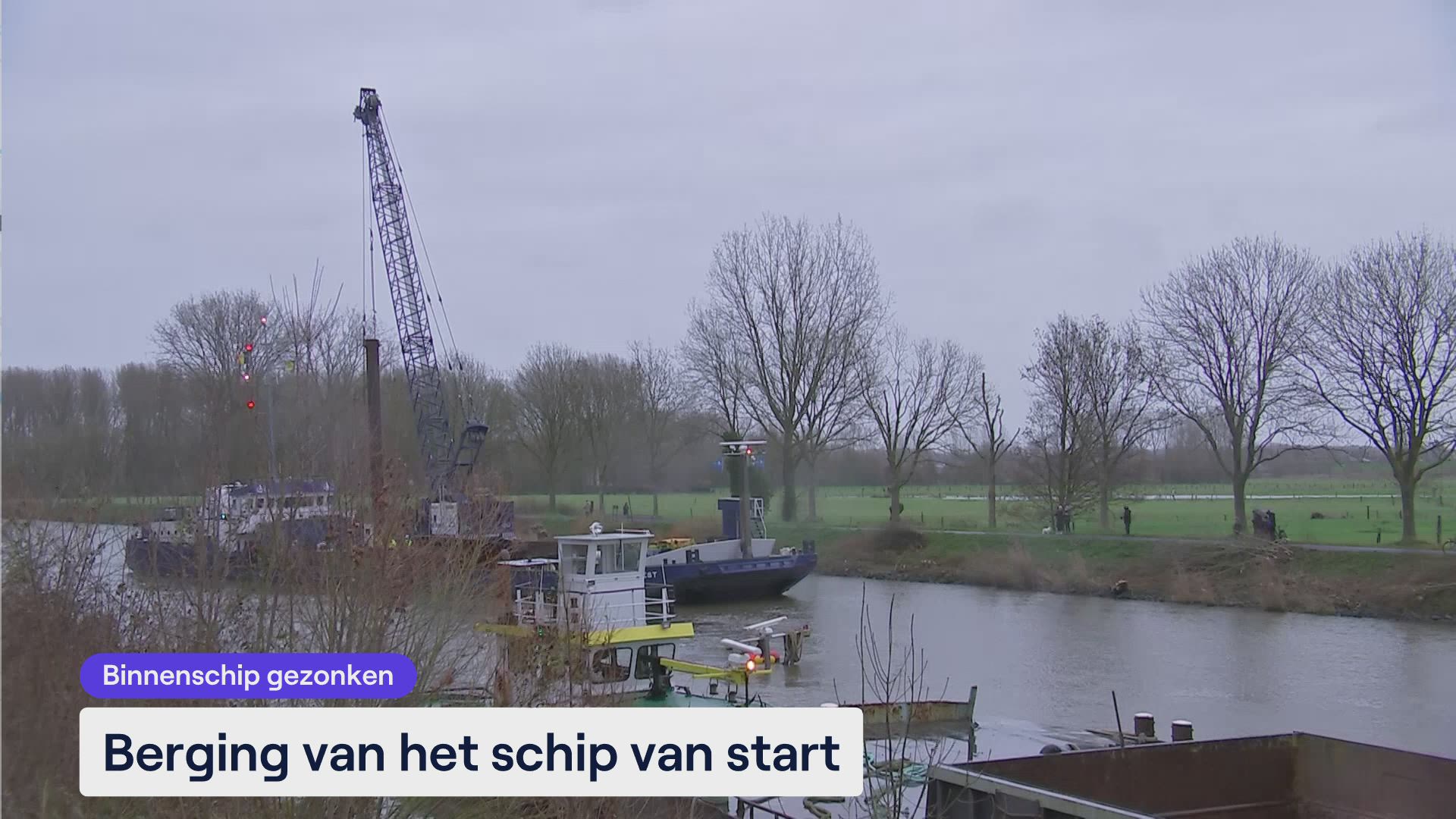 Berging Van Gezonken Binnenschip In Zevergem Nog Aan De Gang, Onderzoek ...