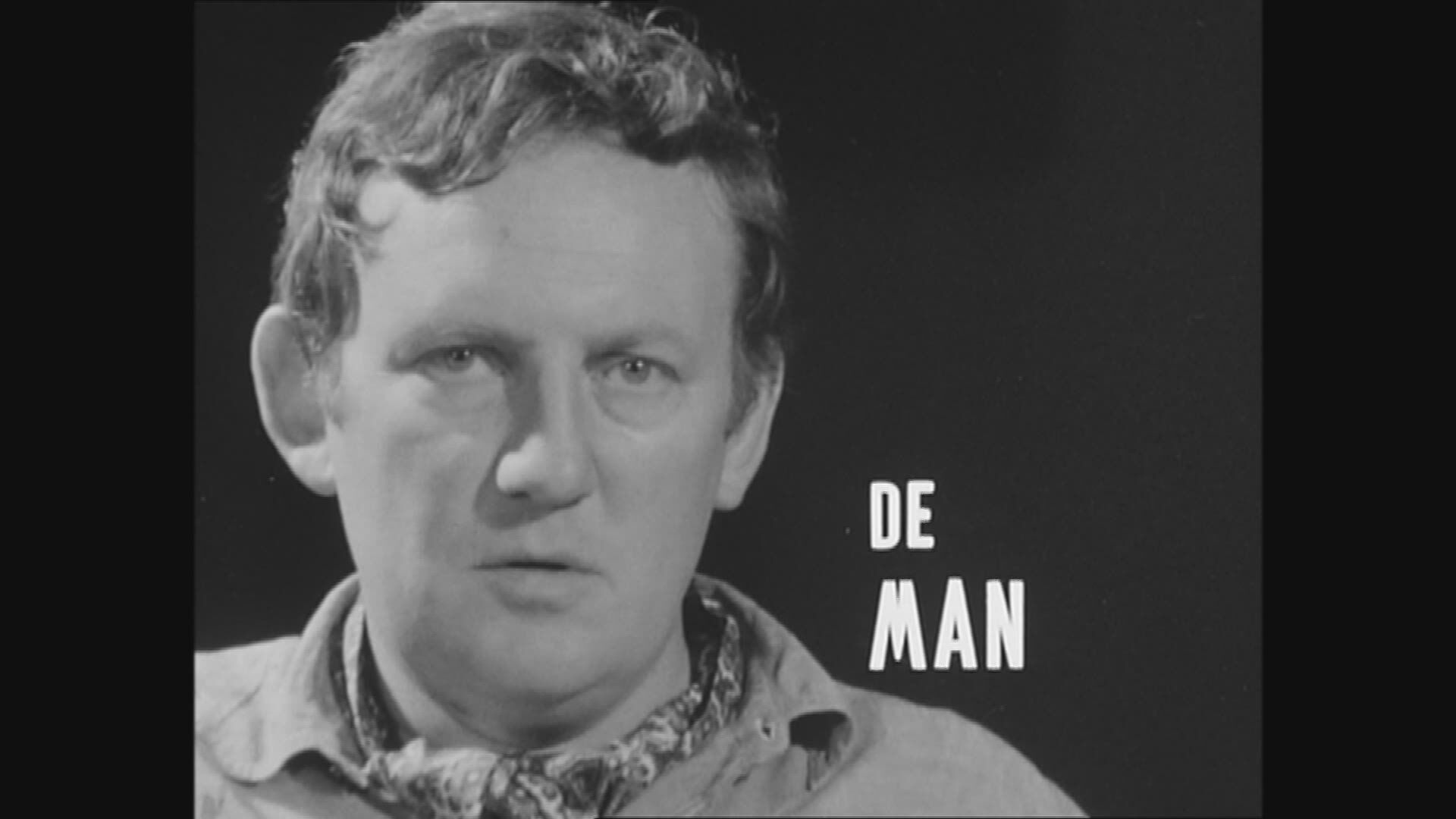 Dichter, romanschrijver, modekenner: de mooiste beelden van Hugo Claus