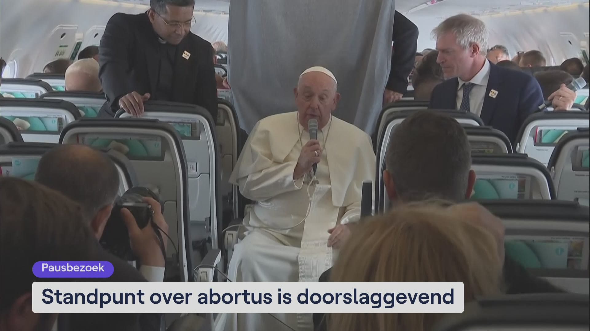 Paus Franciscus start procedure op tot zaligverklaring van wijlen