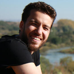 Eerste kortfilm voor Ish Ait Hamou! | één.be