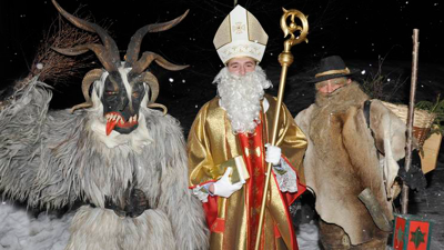 Nikolaas met Ruprecht en Krampus