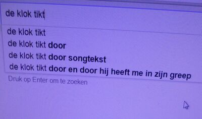 De klok tikt