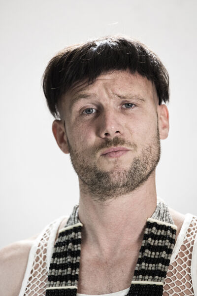 Jeroen Perceval als Sebastiaan