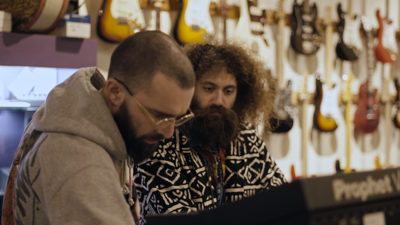 LeFtO en The Gaslamp Killer, een van zijn kameraden.
