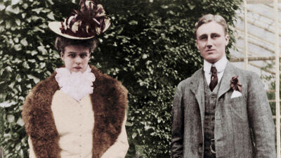 Eleanor en Franklin D. Roosevelt als pasgetrouwd koppel