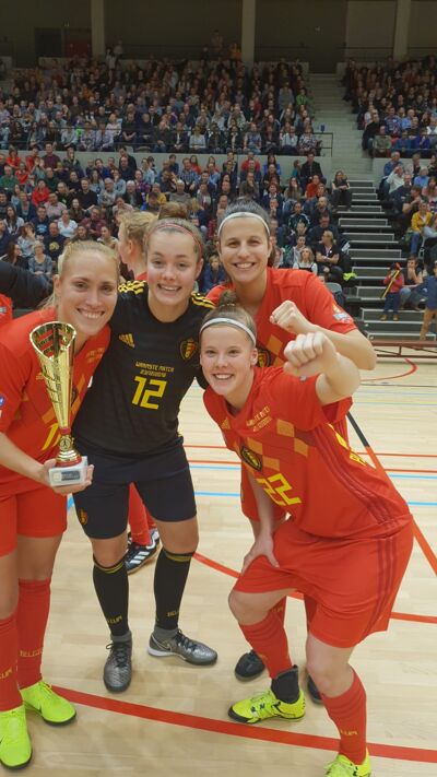 De Red Flames hebben gewonnen! Eindscore? 10-4.