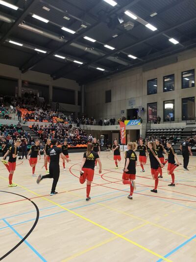 Ook de Red Flames zijn klaar voor de opwarming.