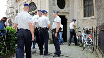 Juni 2010: huiszoeking in de Sint-Romboutskathedraal in Mechelen