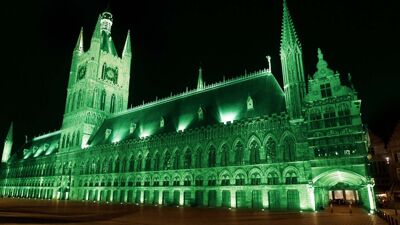 Lakenhalle, Ieper
