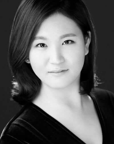 Yoo Jin Lee