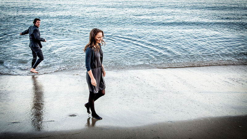 Christian Bale en Natalie Portman in Knight of Cups