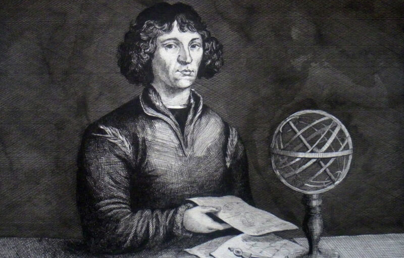 Vroeger dacht men dat de aarde centraal stond en dat de zon rond de aarde draait. Sinds Copernicus weten we dat het net omgekeerd is.