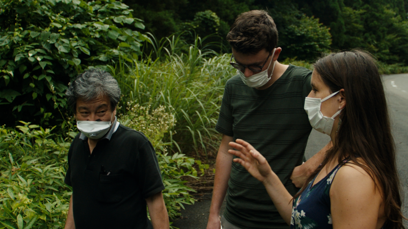 Jonas en Natalie trekken onder andere naar Fukushima om de gevolgen van de kernramp te ontdekken.