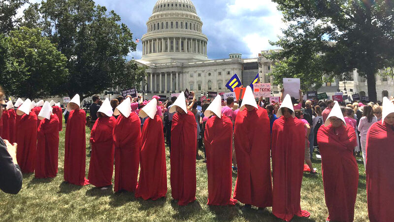 Demonstranten voor het Capitool in Washington