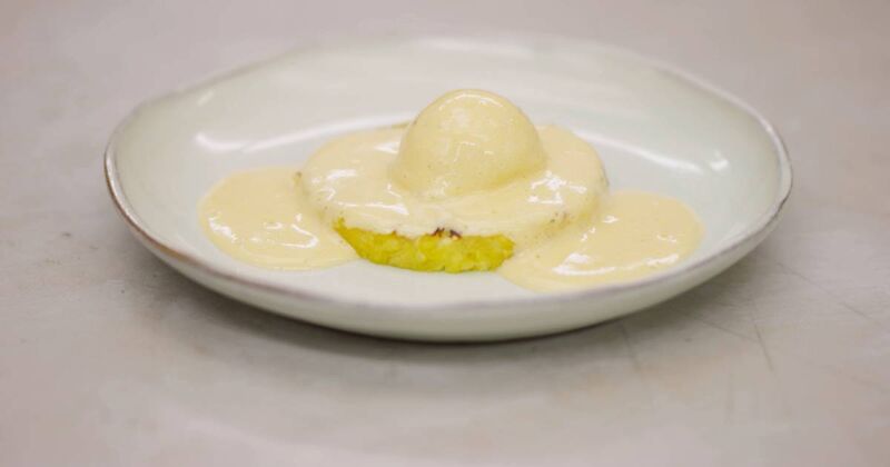 Ananas op de grill, sabayon en ijs