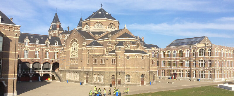 De kapel, langs de achterzijde gezien