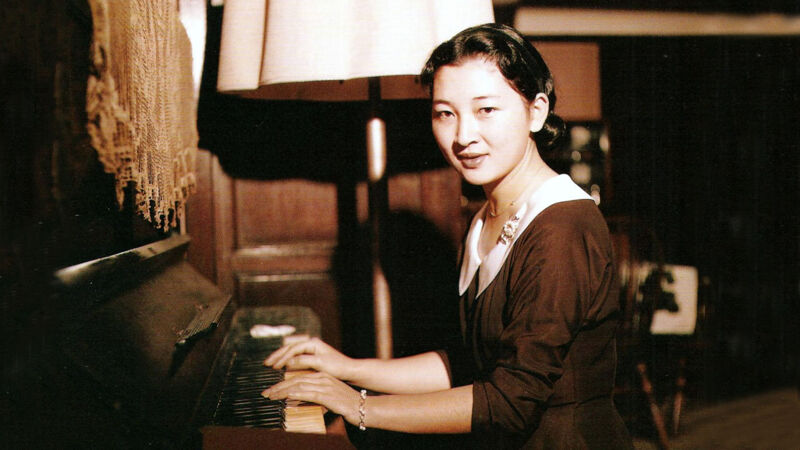 Michiko Shoda, 1958