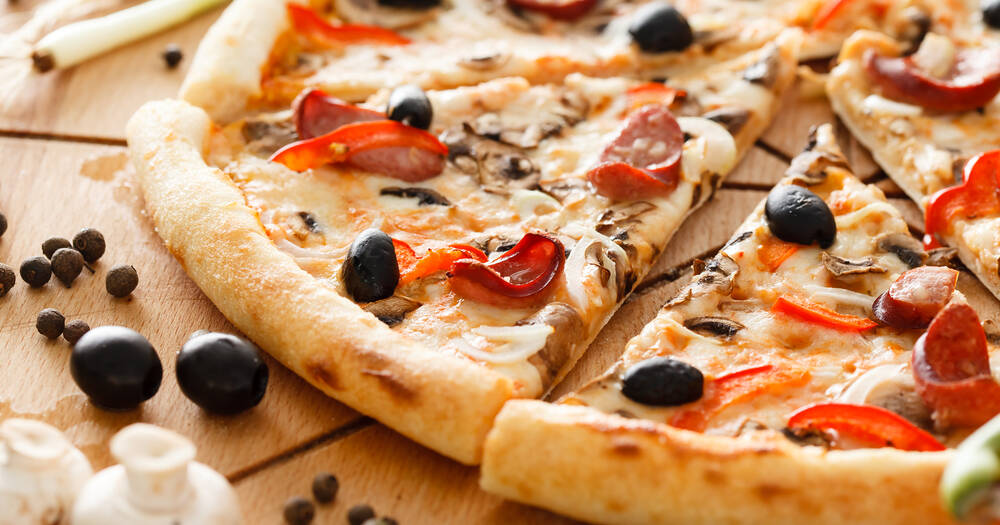 ondersteuning timmerman Landelijk Hoe bak ik het best een zelfgemaakte pizza? | Dagelijkse kost