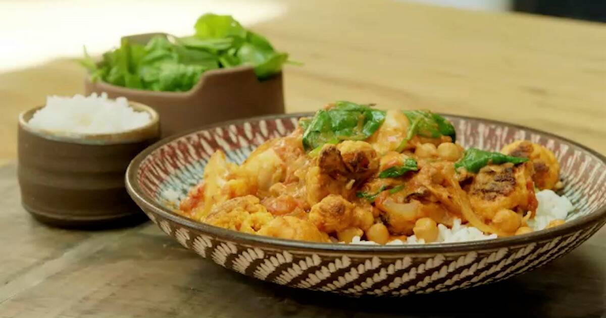 Schelvis in pittige curry met bloemkool en rijst
