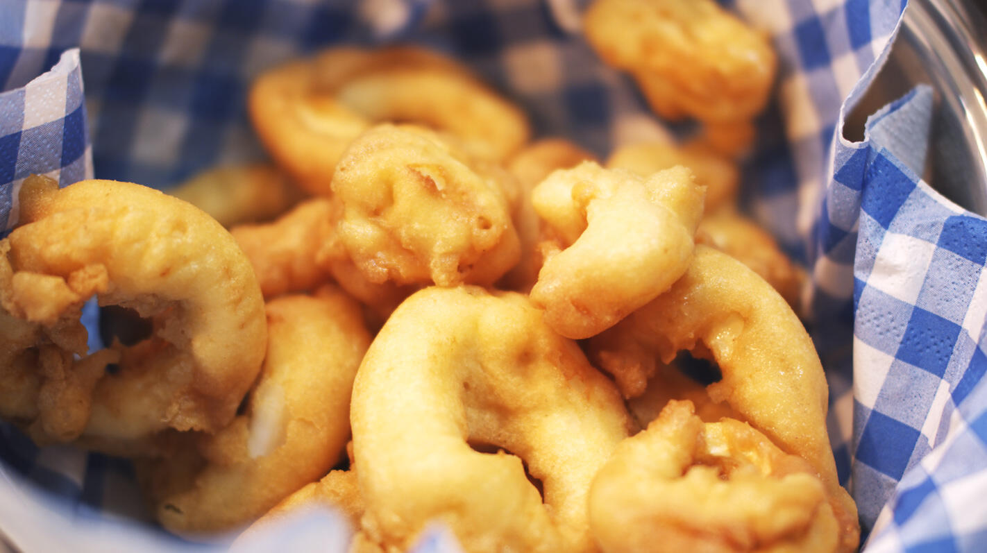 Calamares fritti met limoen-lookmayonaise