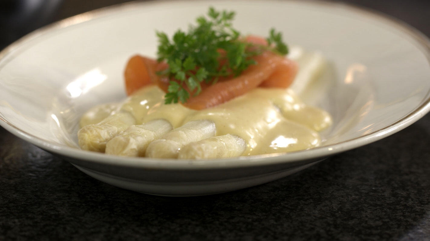 Asperges met gerookte zalm