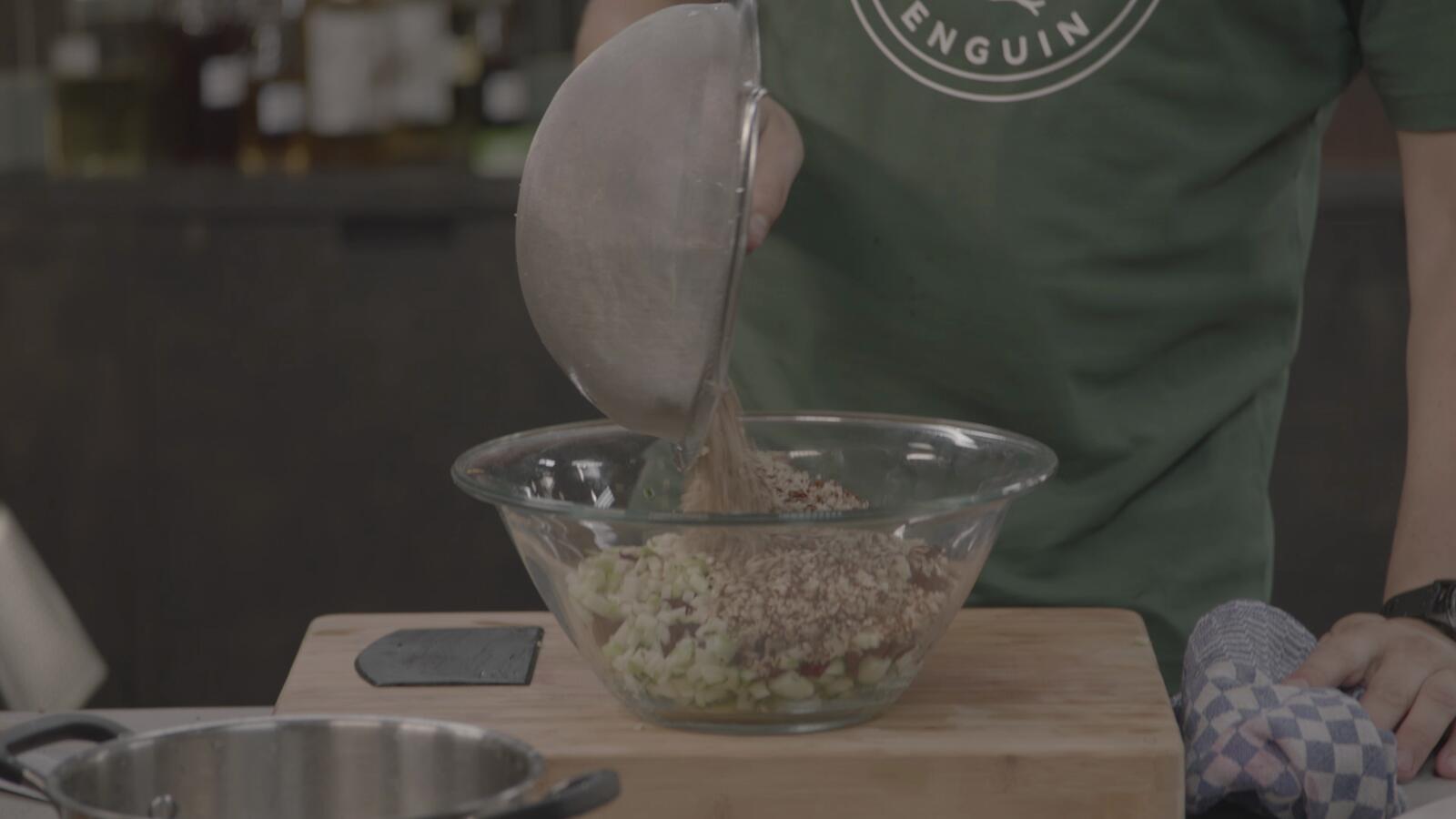 Zalm Met Quinoa En Yoghurt Met Rode Biet Dagelijkse Kost