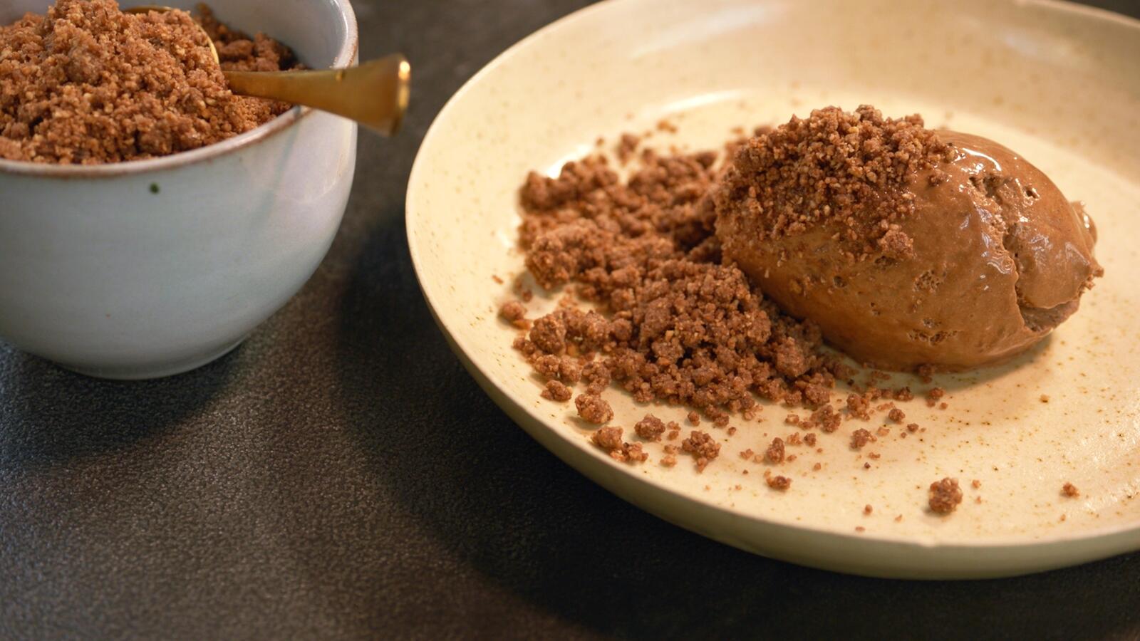 Chocolademousse met cacaocrumble