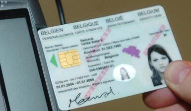 Belgian ID card procedure soon online? | VRT NWS: news