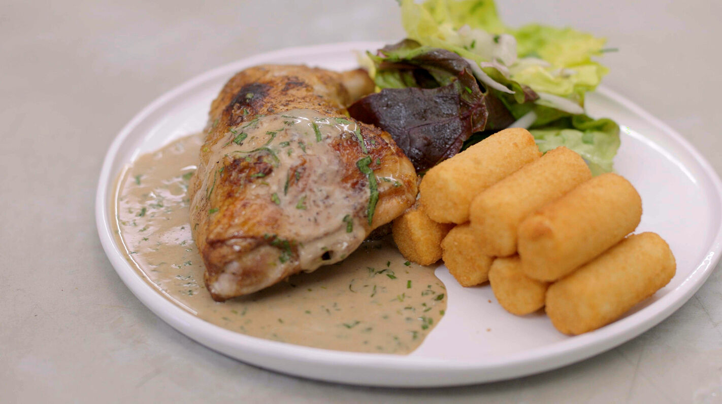Kippenbouten met dragonsaus en kroketten-image