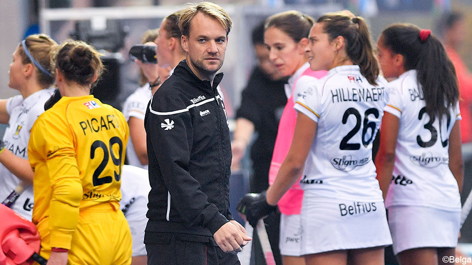 Hockeybond blijft achter bondscoach Red Panthers staan - Sporza.be