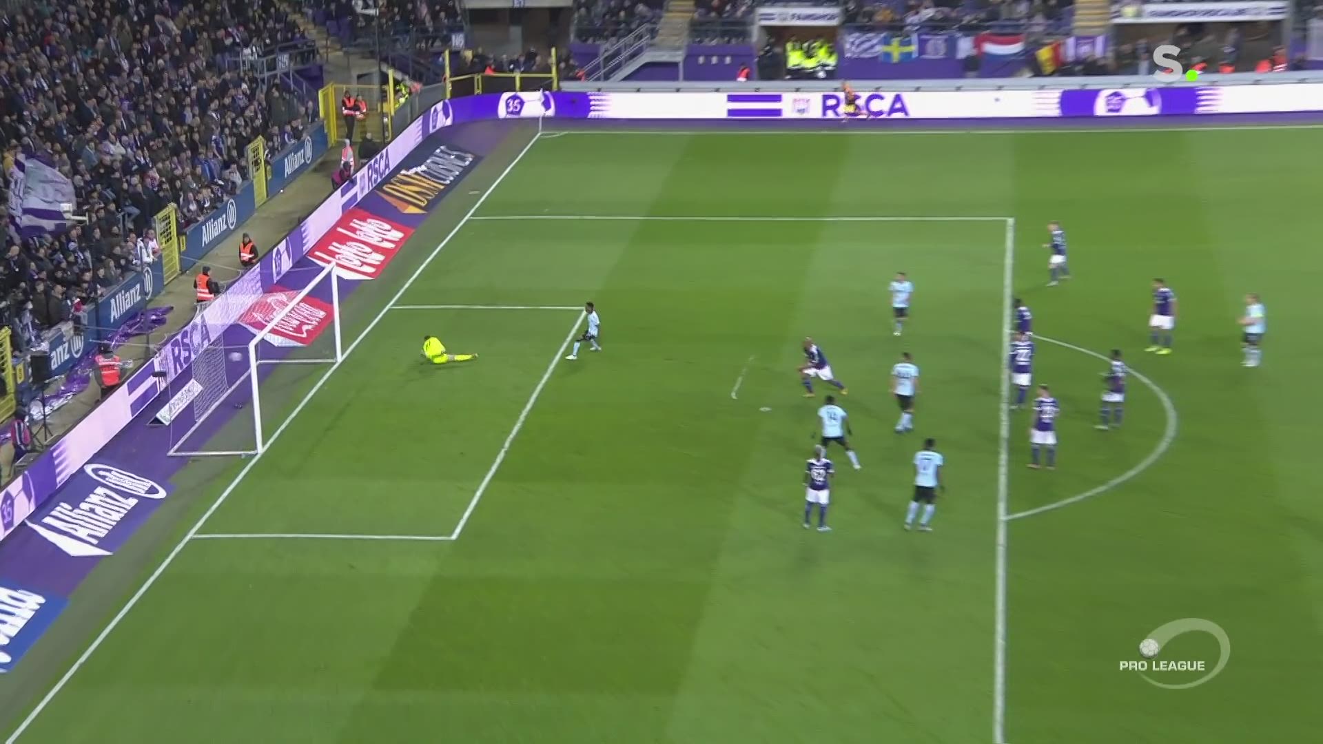 Lior Refaelov En Tine De Caigny Zijn Laureaten Van De Gouden Schoen Gouden Schoen Sporza