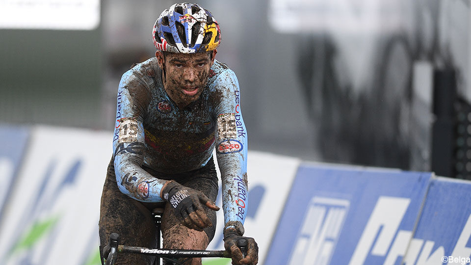 Wout van Aert: "Ik ben enorm teleurgesteld dat ik niet op het podium