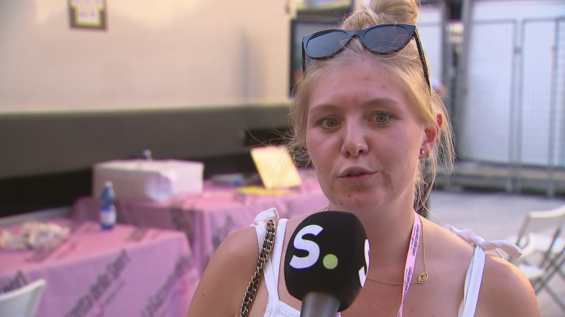 Sarah De Bie Mevrouw Wout Van Aert Dit Houd Ik Geen 9 Maanden Vol Milaan Sanremo Sporza