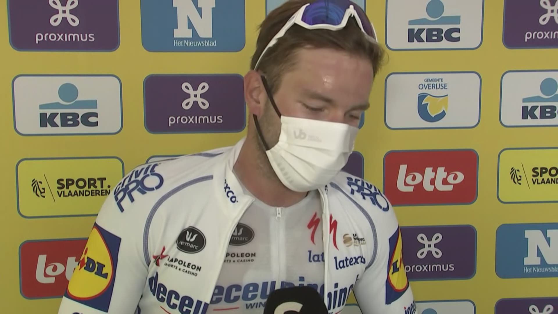 Florian Senechal Laat Deceuninck Quick Step Glimlachen In De Druivenkoers Wielrennen Sporza