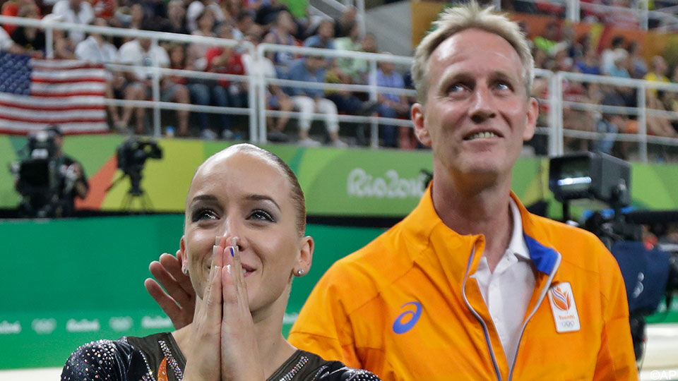 Санни Уиверс покидает сборную Нидерландов по гимнастике из-за «поведения коллеги» |  Гимнастика