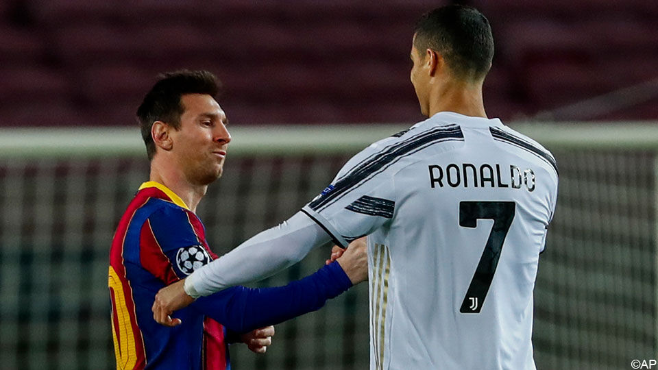 Ronaldo lacht, Messi baalt: Juventus snoept groepswinst af van Barcelona |  UEFA Champions League 2020/2021 | sporza