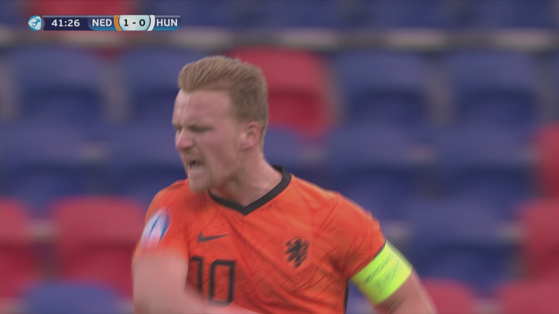 Dani de Wit schuift de 1-0 binnen tegen Hongarije | EK ...