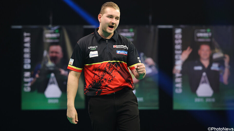 World Matchplay: Van den Bergh eliminates world champion towards the semi-final |  Darts