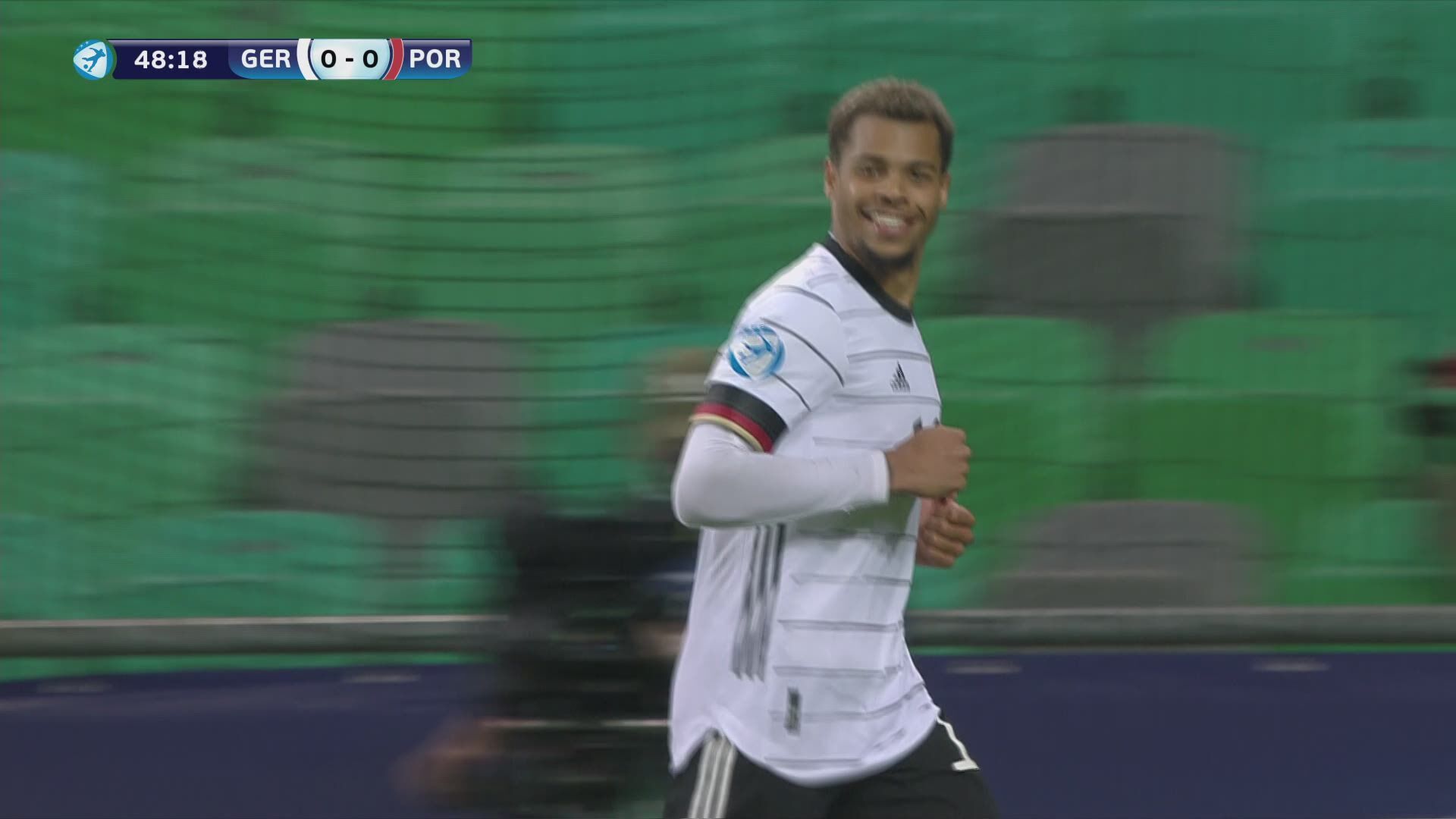VIDEO: met deze knappe goal schenkt Lukas Nmecha Duitsland ...