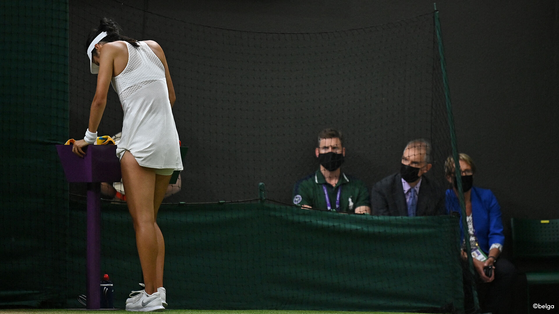 Afscheid in mineur: toernooirevelatie Raducanu moet Wimbledon ziek verlaten - Vimarsana News