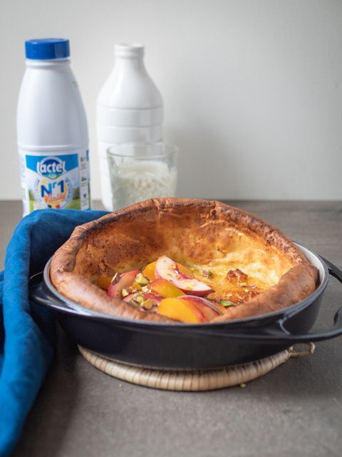 Dutch baby met steenvruchten