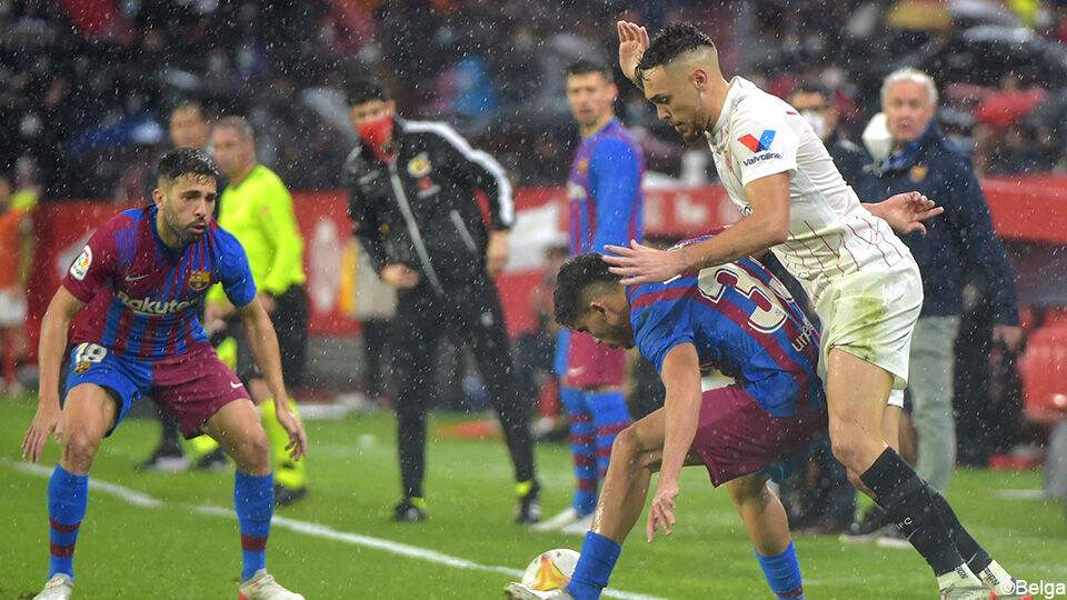 Water ballet between Sevilla and Barcelona ends in a draw, short circuit at Koundé |  LaLiga Santander 2021/2022