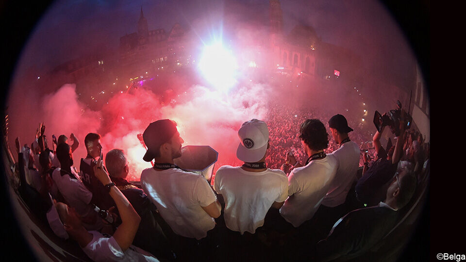 IN PICTURES: Frankfurt celebrates Europa League party with tens of thousands of fans: city upside down |  Europa League